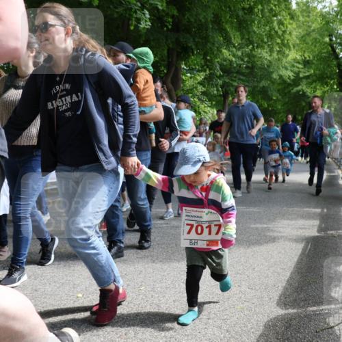 17.05.2025 - Störlauf Strokosch-Dieckow http://msf.ph/oto/7846114 17.05.2025 13:03:28 Ziel 1975, 2025, 7017, 700 meine-sportfotos.de