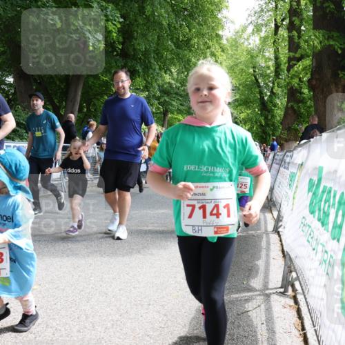 17.05.2025 - Störlauf Strokosch-Dieckow http://msf.ph/oto/7846129 17.05.2025 13:03:33 Ziel 2025, 93, 2025, 7141, 125 meine-sportfotos.de