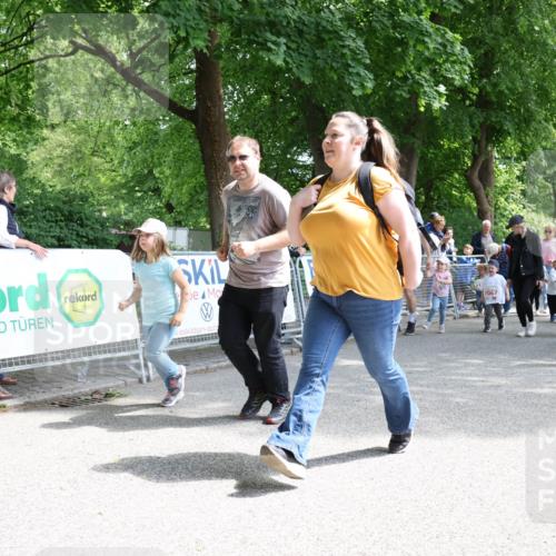 17.05.2025 - Störlauf Strokosch-Dieckow http://msf.ph/oto/7846133 17.05.2025 13:03:35 Ziel 7067 meine-sportfotos.de