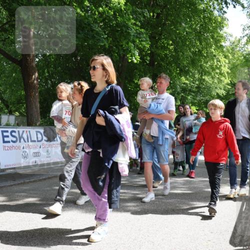17.05.2025 - Störlauf Strokosch-Dieckow http://msf.ph/oto/7846223 17.05.2025 13:04:23 Ziel 70, 7267, 289 meine-sportfotos.de