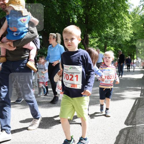 17.05.2025 - Störlauf Strokosch-Dieckow http://msf.ph/oto/7846233 17.05.2025 13:04:28 Ziel 2020, 2025, 7021, 702, 606, 63, 7023 meine-sportfotos.de