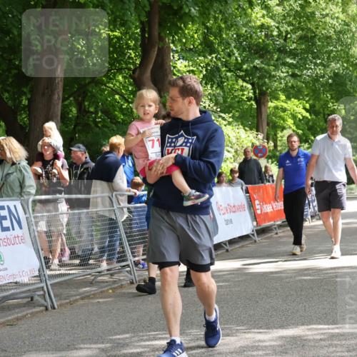 17.05.2025 - Störlauf Strokosch-Dieckow http://msf.ph/oto/7846286 17.05.2025 13:05:17 Ziel 0000, 71, 7096 meine-sportfotos.de