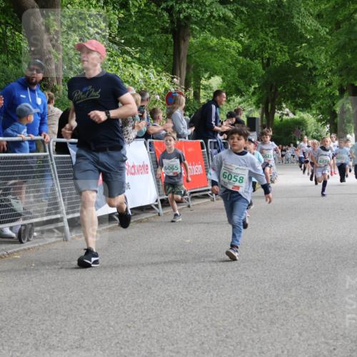 17.05.2025 - Störlauf Strokosch-Dieckow http://msf.ph/oto/7846315 17.05.2025 13:16:22 Ziel 6065, 6058, 5043, 6028, 6073, 6052 meine-sportfotos.de