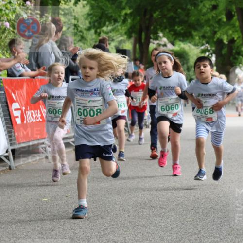 17.05.2025 - Störlauf Strokosch-Dieckow http://msf.ph/oto/7846338 17.05.2025 13:16:32 Ziel 606, 25, 2025, 6008, 61, 6060, 2025, 6068 meine-sportfotos.de