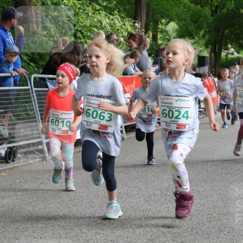 17.05.2025 - Störlauf Strokosch-Dieckow http://msf.ph/oto/7846380 17.05.2025 13:16:48 Ziel 2025, 6010, 202, 6063, 2025, 01, 6024, 6034, 6026, 600 meine-sportfotos.de