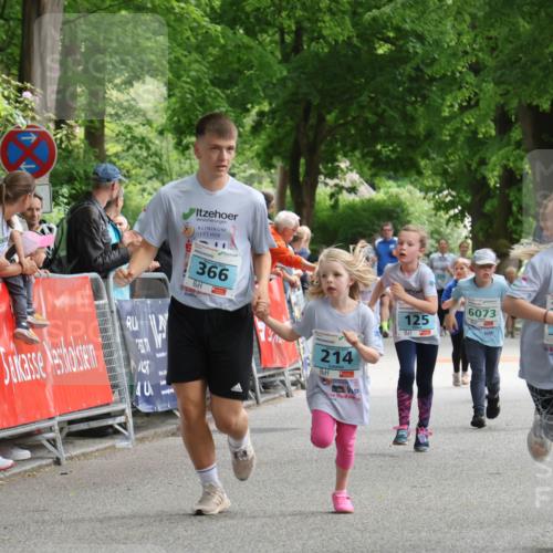 17.05.2025 - Störlauf Strokosch-Dieckow http://msf.ph/oto/7847231 17.05.2025 13:45:29 Ziel 366, 214, 76, 155, 6073, 125 meine-sportfotos.de