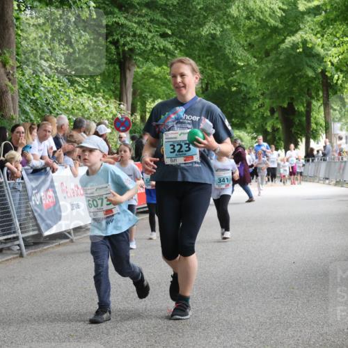 17.05.2025 - Störlauf Strokosch-Dieckow http://msf.ph/oto/7847247 17.05.2025 13:45:37 Ziel 6073, 2025, 323, 341 meine-sportfotos.de