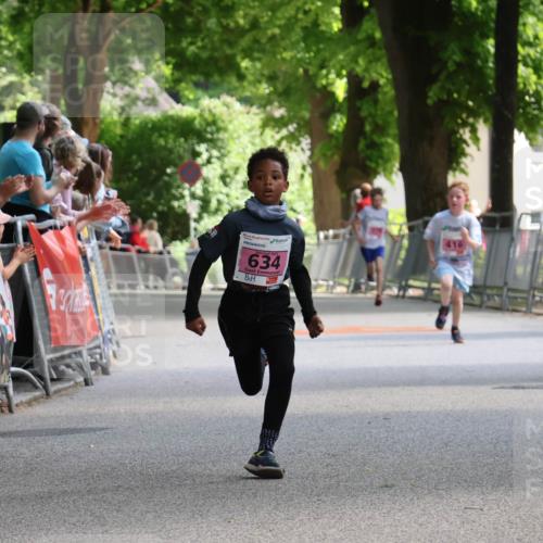 17.05.2025 - Störlauf Strokosch-Dieckow http://msf.ph/oto/7847569 17.05.2025 13:54:15 Ziel 40, 7, 25624, 634, 416 meine-sportfotos.de