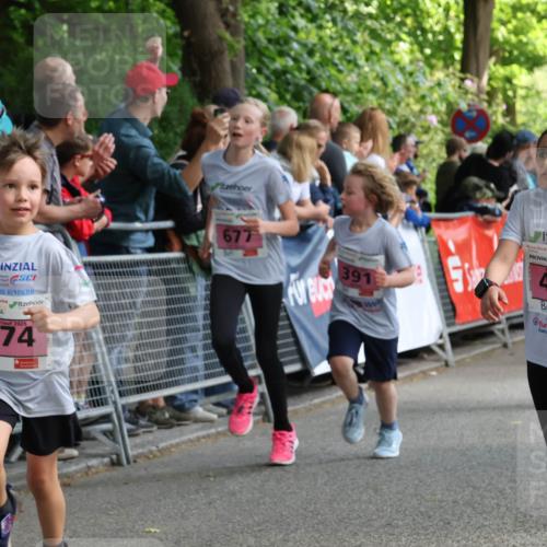 17.05.2025 - Störlauf Strokosch-Dieckow http://msf.ph/oto/7847922 17.05.2025 13:57:22 Ziel 25, 17, 2025, 2025, 674, 677, 391, 2025, 406, 659 meine-sportfotos.de