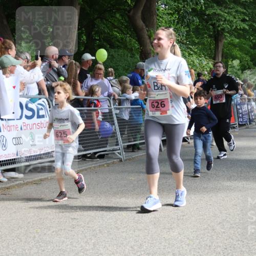 17.05.2025 - Störlauf Strokosch-Dieckow http://msf.ph/oto/7848301 17.05.2025 14:00:12 Ziel 0000, 625, 626, 650, 609, 523 meine-sportfotos.de