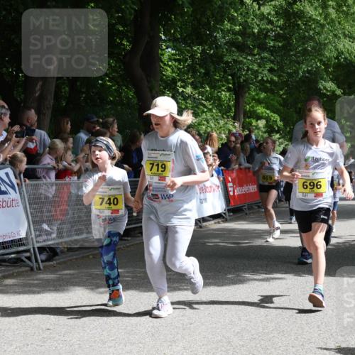 17.05.2025 - Störlauf Strokosch-Dieckow http://msf.ph/oto/7848818 17.05.2025 14:11:46 Ziel 740, 719, 869, 696, 973, 749 meine-sportfotos.de