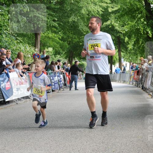 17.05.2025 - Störlauf Strokosch-Dieckow http://msf.ph/oto/7849281 17.05.2025 14:15:18 Ziel 704, 705 meine-sportfotos.de