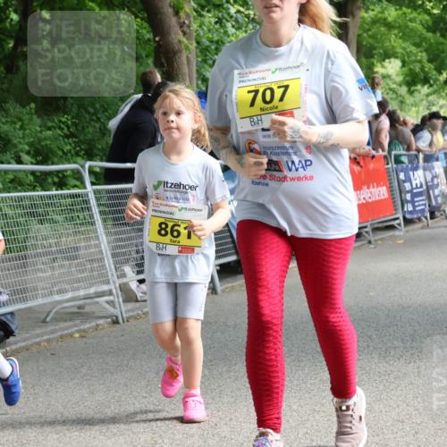 17.05.2025 - Störlauf Strokosch-Dieckow http://msf.ph/oto/7849337 17.05.2025 14:15:58 Ziel 860, 2025, 861, 2025, 707 meine-sportfotos.de