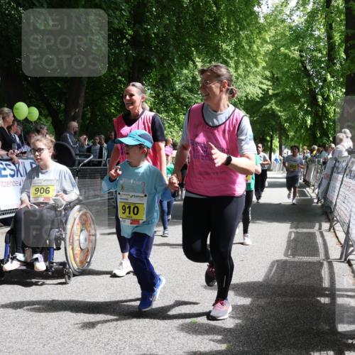 17.05.2025 - Störlauf Strokosch-Dieckow http://msf.ph/oto/7849371 17.05.2025 14:16:28 Ziel 906, 910 meine-sportfotos.de