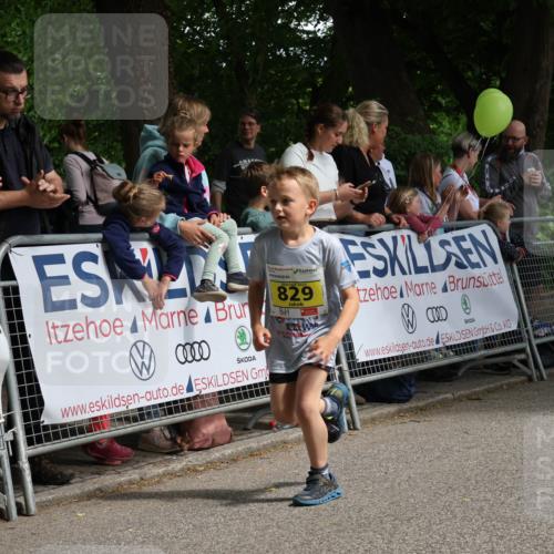 17.05.2025 - Störlauf Strokosch-Dieckow http://msf.ph/oto/7849426 17.05.2025 14:17:00 Ziel 2025, 829 meine-sportfotos.de