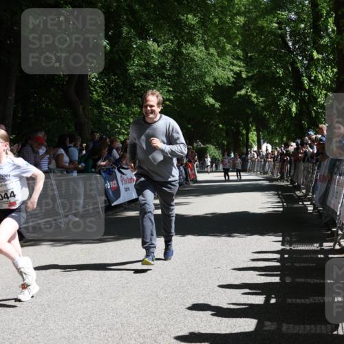 17.05.2025 - Störlauf Strokosch-Dieckow http://msf.ph/oto/7850147 17.05.2025 14:43:19 Ziel 1044, 200, 0000 meine-sportfotos.de