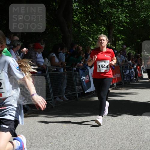 17.05.2025 - Störlauf Strokosch-Dieckow http://msf.ph/oto/7850238 17.05.2025 14:44:09 Ziel 2025, 1212, 1544, 1227 meine-sportfotos.de