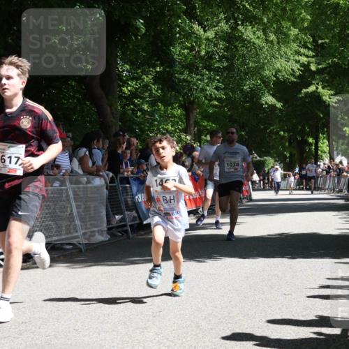 17.05.2025 - Störlauf Strokosch-Dieckow http://msf.ph/oto/7850324 17.05.2025 14:44:54 Ziel 1617, 14, 1038 meine-sportfotos.de