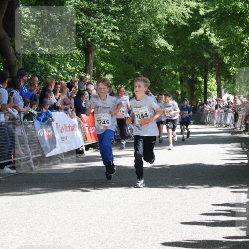 17.05.2025 - Störlauf Strokosch-Dieckow http://msf.ph/oto/7850512 17.05.2025 14:46:24 Ziel 1245, 510, 1244, 100 meine-sportfotos.de