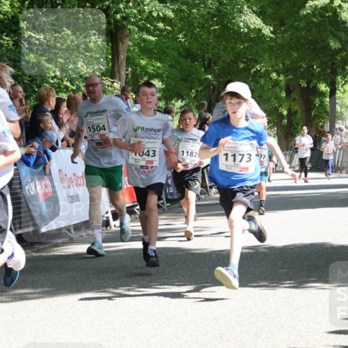17.05.2025 - Störlauf Strokosch-Dieckow http://msf.ph/oto/7850528 17.05.2025 14:46:28 Ziel 1045, 1504, 043, 40, 1182, 117377 meine-sportfotos.de