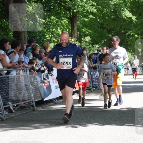 17.05.2025 - Störlauf Strokosch-Dieckow http://msf.ph/oto/7850610 17.05.2025 14:47:21 Ziel 1058, 1235, 222, 116 meine-sportfotos.de