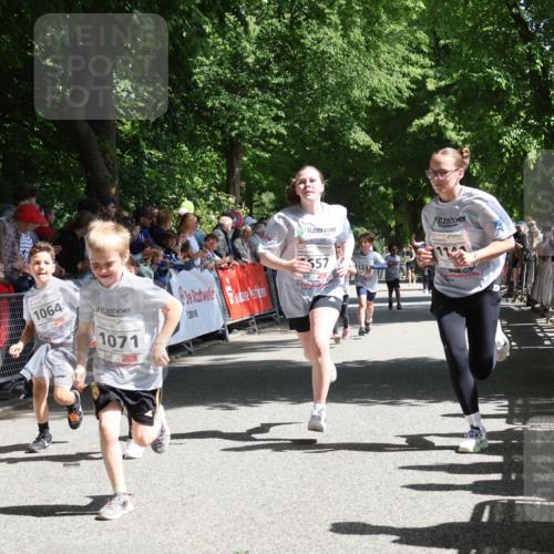 17.05.2025 - Störlauf Strokosch-Dieckow http://msf.ph/oto/7850955 17.05.2025 14:51:13 Ziel 1660, 1064, 1071, 557, 3, 124 meine-sportfotos.de