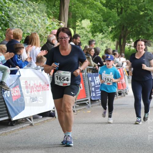 17.05.2025 - Störlauf Strokosch-Dieckow http://msf.ph/oto/7851320 17.05.2025 14:55:55 Ziel 1654, 1192, 164 meine-sportfotos.de