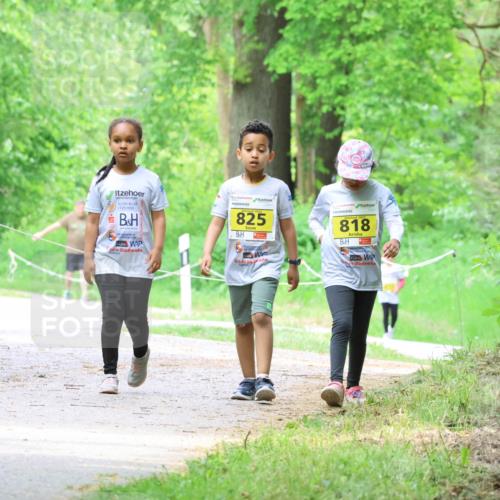 17.05.2025 - Störlauf Strokosch-Dieckow http://msf.ph/oto/7851721 17.05.2025 14:15:54 Laufen 825, 818 meine-sportfotos.de