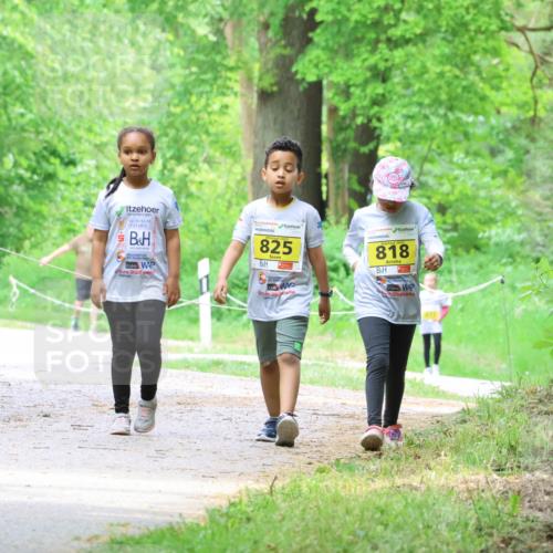 17.05.2025 - Störlauf Strokosch-Dieckow http://msf.ph/oto/7851723 17.05.2025 14:15:54 Laufen 825, 818 meine-sportfotos.de