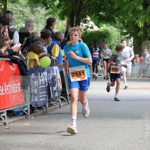 17.05.2025 - Störlauf Strokosch-Dieckow http://msf.ph/oto/7851789 17.05.2025 15:23:44 Ziel 7, 15524, 2141, 2137, 5257 meine-sportfotos.de