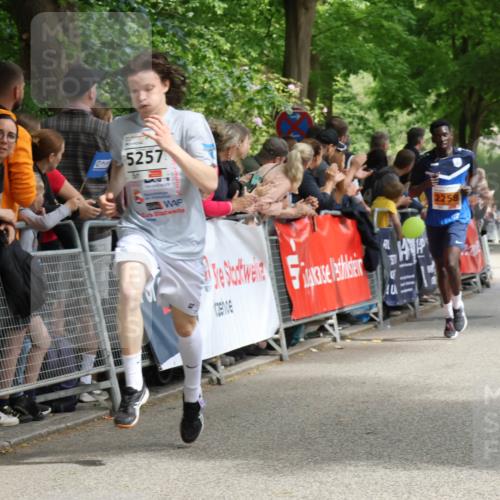 17.05.2025 - Störlauf Strokosch-Dieckow http://msf.ph/oto/7851813 17.05.2025 15:23:51 Ziel 5257, 37, 2258 meine-sportfotos.de