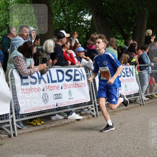 17.05.2025 - Störlauf Strokosch-Dieckow http://msf.ph/oto/7851886 17.05.2025 15:24:59 Ziel 11, 04000, 1975 meine-sportfotos.de