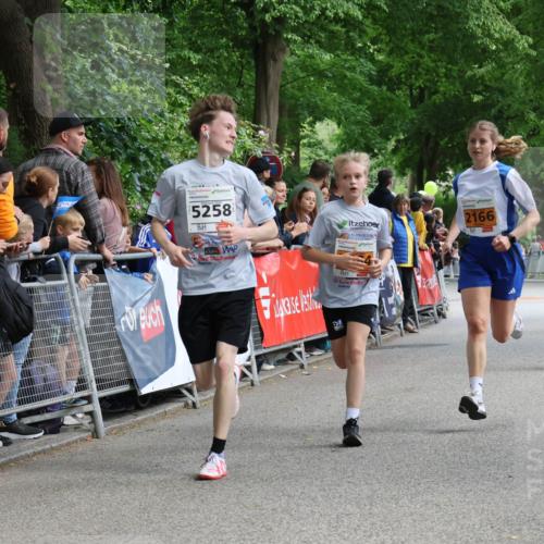 17.05.2025 - Störlauf Strokosch-Dieckow http://msf.ph/oto/7851948 17.05.2025 15:25:26 Ziel 5258, 2166, 2392, 2366 meine-sportfotos.de