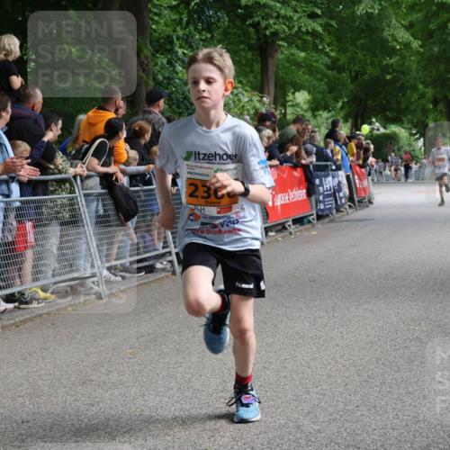 17.05.2025 - Störlauf Strokosch-Dieckow http://msf.ph/oto/7851961 17.05.2025 15:25:29 Ziel 236 meine-sportfotos.de