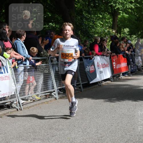 17.05.2025 - Störlauf Strokosch-Dieckow http://msf.ph/oto/7852038 17.05.2025 15:26:51 Ziel 1968 meine-sportfotos.de