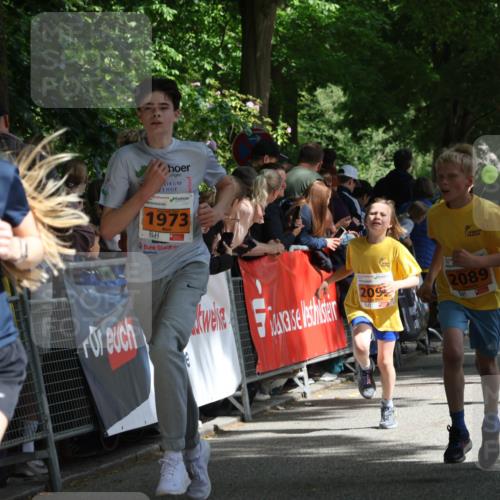 17.05.2025 - Störlauf Strokosch-Dieckow http://msf.ph/oto/7852076 17.05.2025 15:27:14 Ziel 2015, 2255, 1973, 20, 2089, 2066, 2257 meine-sportfotos.de