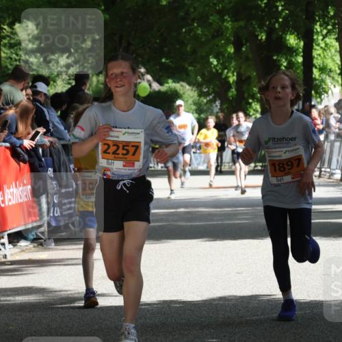17.05.2025 - Störlauf Strokosch-Dieckow http://msf.ph/oto/7852087 17.05.2025 15:27:16 Ziel 20, 202, 2257, 1897 meine-sportfotos.de
