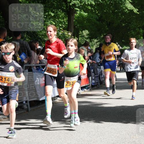 17.05.2025 - Störlauf Strokosch-Dieckow http://msf.ph/oto/7852148 17.05.2025 15:27:53 Ziel 2145, 2002, 232, 2230, 1996, 5259 meine-sportfotos.de