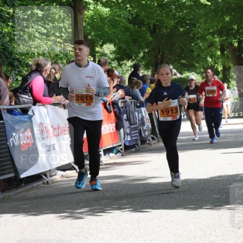 17.05.2025 - Störlauf Strokosch-Dieckow http://msf.ph/oto/7852224 17.05.2025 15:28:21 Ziel 2015, 1913, 397, 2350, 215 meine-sportfotos.de