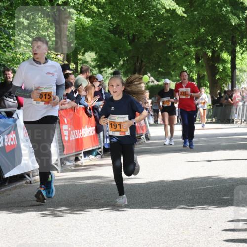 17.05.2025 - Störlauf Strokosch-Dieckow http://msf.ph/oto/7852227 17.05.2025 15:28:22 Ziel 015, 3, 191, 2397, 235, 2154 meine-sportfotos.de