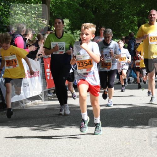 17.05.2025 - Störlauf Strokosch-Dieckow http://msf.ph/oto/7852270 17.05.2025 15:28:38 Ziel 2071, 58, 2354, 2364, 2273, 2072, 3 meine-sportfotos.de