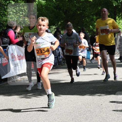 17.05.2025 - Störlauf Strokosch-Dieckow http://msf.ph/oto/7852272 17.05.2025 15:28:38 Ziel 2071, 526, 2354, 2364, 2072 meine-sportfotos.de