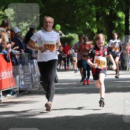17.05.2025 - Störlauf Strokosch-Dieckow http://msf.ph/oto/7852290 17.05.2025 15:28:43 Ziel 2017, 2358, 1931 meine-sportfotos.de