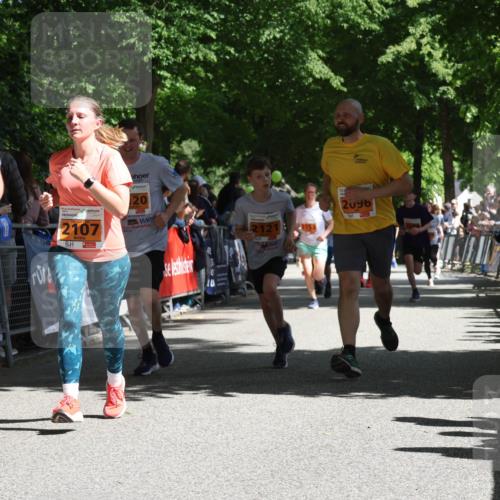 17.05.2025 - Störlauf Strokosch-Dieckow http://msf.ph/oto/7852306 17.05.2025 15:28:50 Ziel 2025, 31, 2107, 20, 2121, 2153, 2096 meine-sportfotos.de