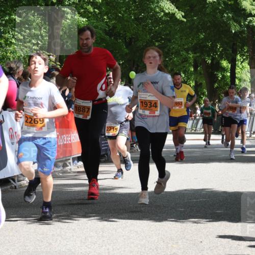 17.05.2025 - Störlauf Strokosch-Dieckow http://msf.ph/oto/7852325 17.05.2025 15:28:55 Ziel 2298, 2269, 1887, 2215, 1934, 1992, 960, 893 meine-sportfotos.de