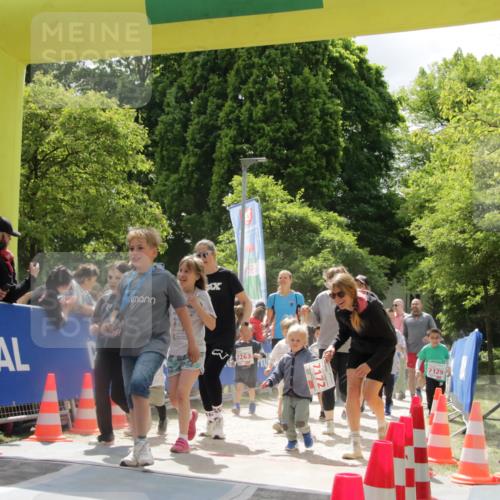 17.05.2025 - Störlauf H.Heesch http://msf.ph/oto/7853120 17.05.2025 13:03:14 Ziel  meine-sportfotos.de