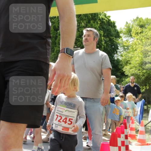 17.05.2025 - Störlauf H.Heesch http://msf.ph/oto/7853249 17.05.2025 13:03:58 Ziel  meine-sportfotos.de