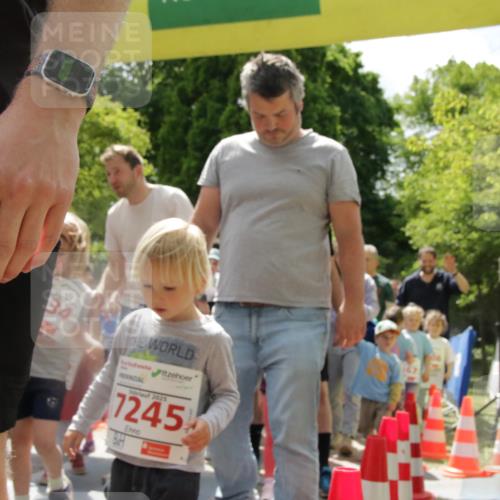 17.05.2025 - Störlauf H.Heesch http://msf.ph/oto/7853251 17.05.2025 13:03:59 Ziel  meine-sportfotos.de