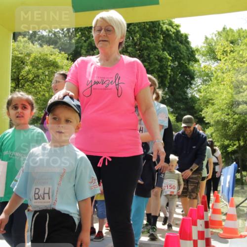 17.05.2025 - Störlauf H.Heesch http://msf.ph/oto/7853300 17.05.2025 13:04:30 Ziel  meine-sportfotos.de