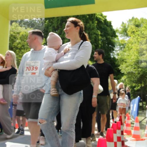 17.05.2025 - Störlauf H.Heesch http://msf.ph/oto/7853336 17.05.2025 13:04:46 Ziel  meine-sportfotos.de